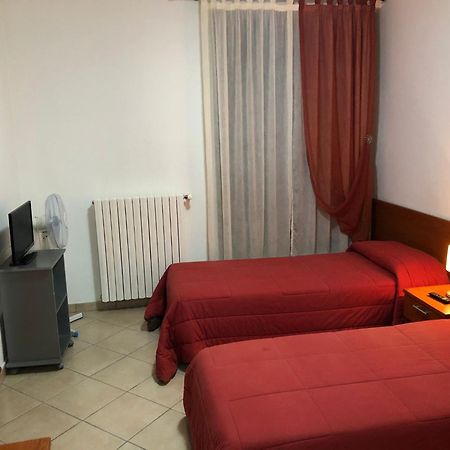 B&B Tarasia Ragusa Luaran gambar